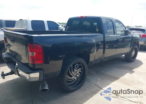 2007 Chevrolet Silverado 1500 Work Truck from USA, damaged, VIN 2GCEC19C671625596